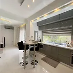 Tt Luxury Homes I Zillion - Premium Stay Kalamaria Apartmán *